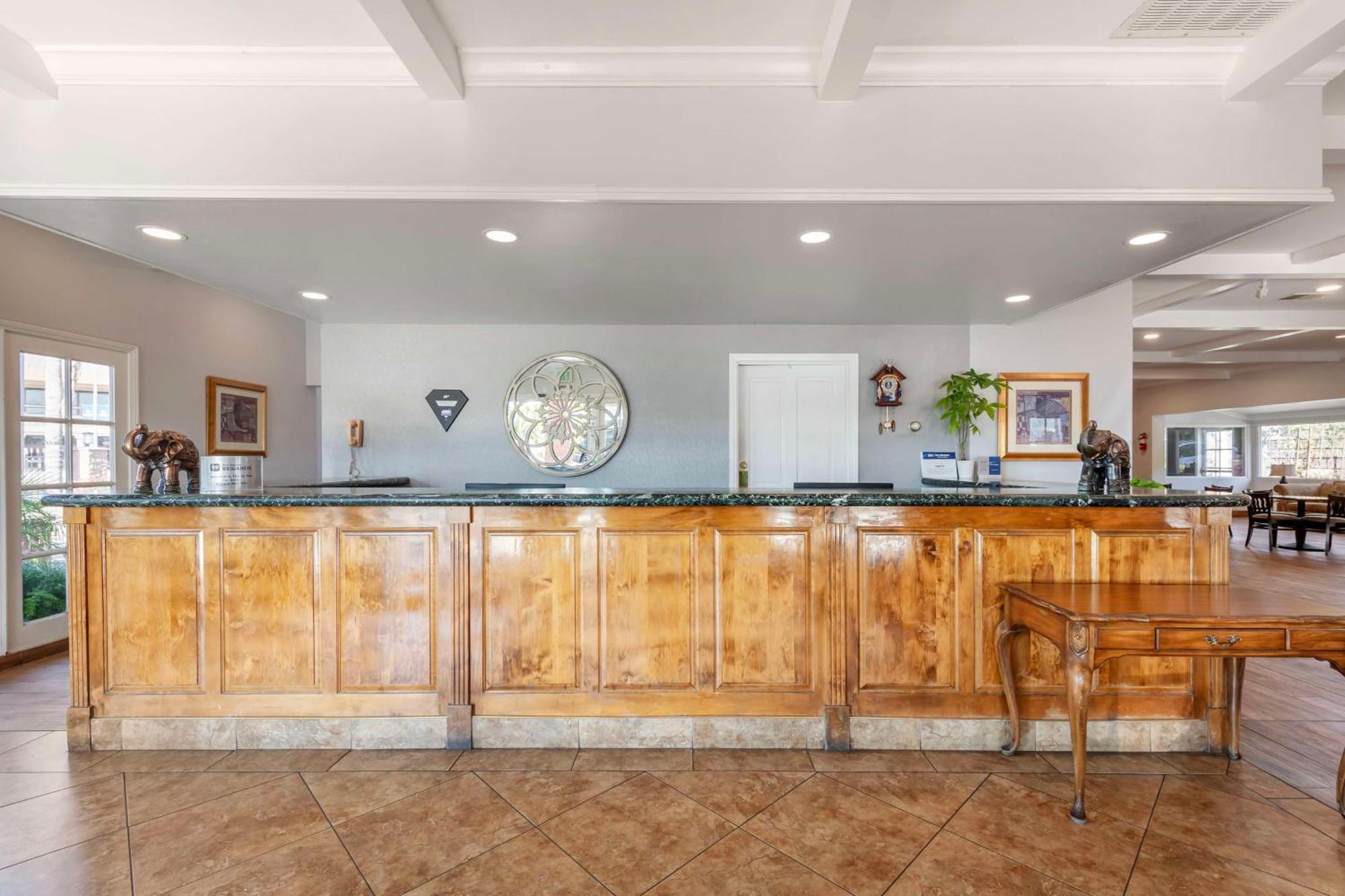 Best Western Plus Hill House Bakersfield Luaran gambar