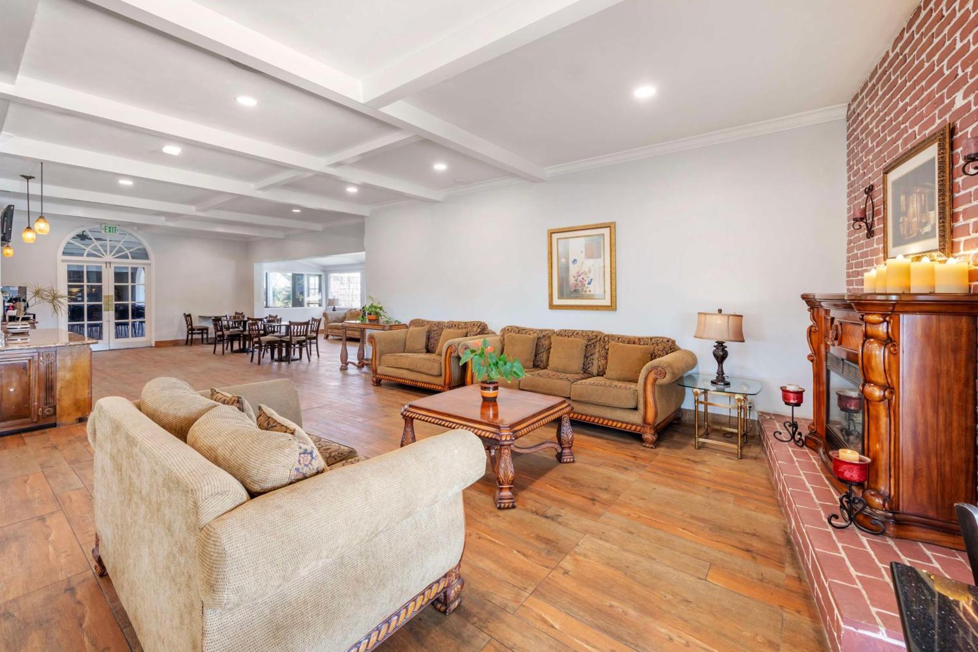 Best Western Plus Hill House Bakersfield Luaran gambar