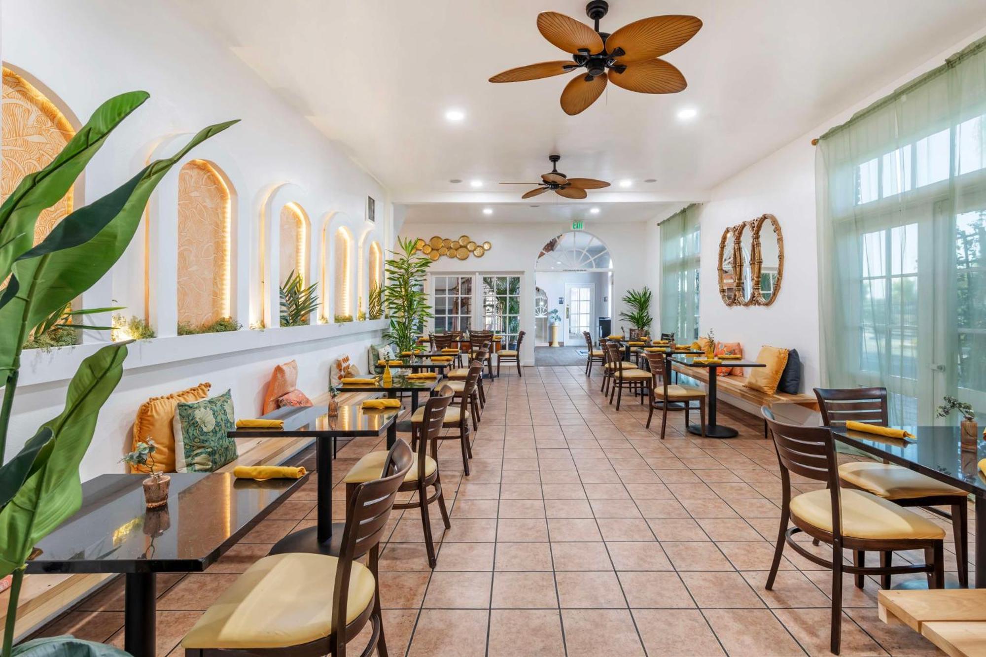 Best Western Plus Hill House Bakersfield Luaran gambar